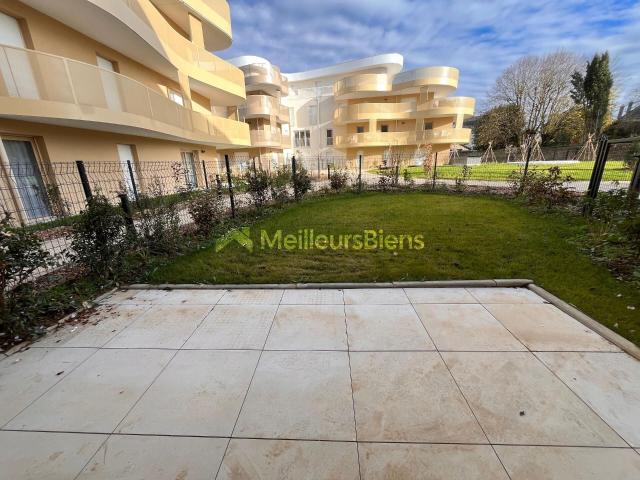 Location Appartement Rue de Varize, Chartres
