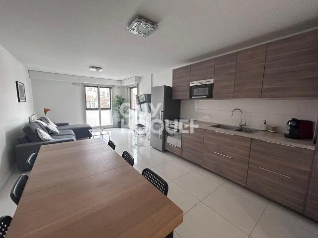 Location Appartement Rue de Verdun, Charenton le Pont