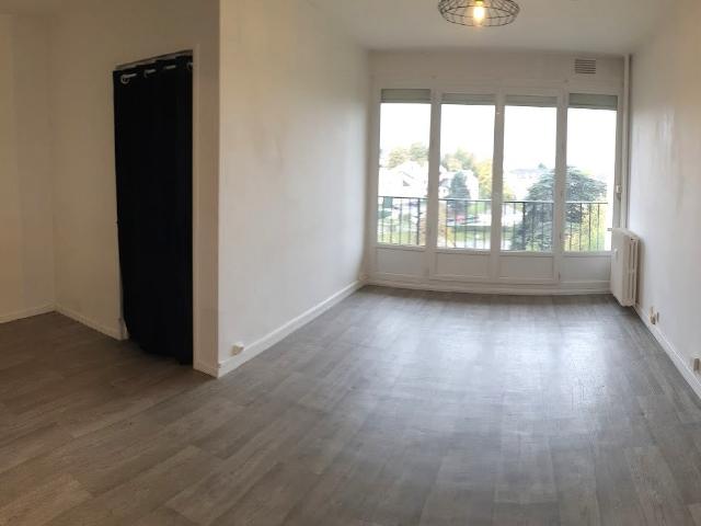 Location Appartement Rue de Vernon, Évreux