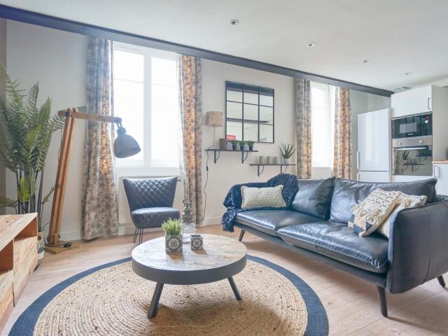 Location Appartement Rue de Vesle, Reims