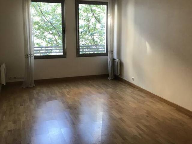 Location Appartement Rue de Vincennes, Montreuil