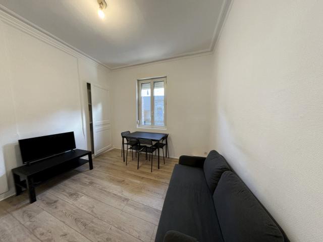 Location Appartement Rue d'Elbeuf, Rouen