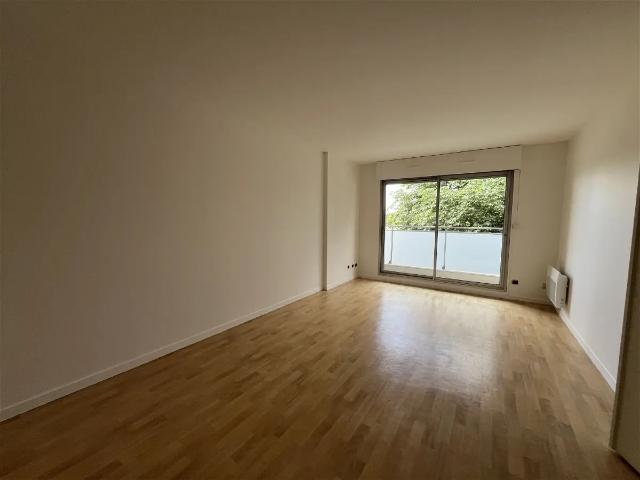 Location Appartement Rue Delmestre, Bordeaux