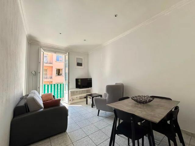 Location Appartement Rue Delrieu, Nice