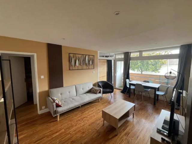 Location Appartement Rue Dembarrère, Tarbes