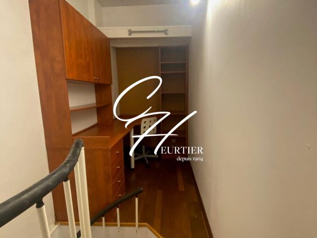 Location Appartement Rue Denfert Rochereau, Grenoble