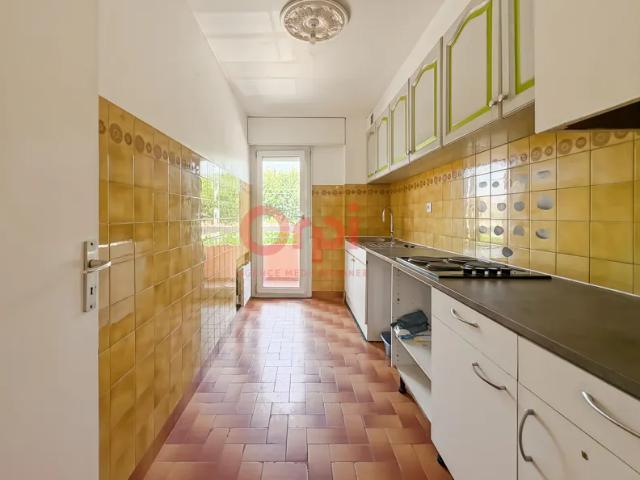 Location Appartement Rue Denis Papin, Fréjus