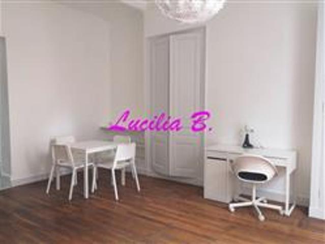 Location Appartement Rue d'Entraigues, Tours
