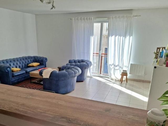 Location Appartement Rue d'Entraigues, Tours