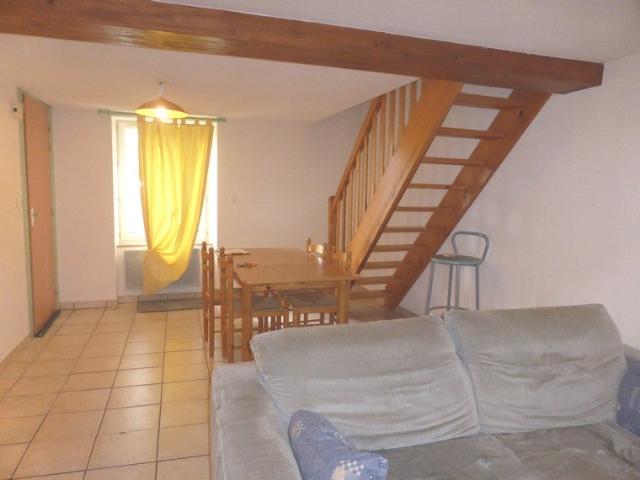 Location Appartement Rue Derrière Sainte Agathe, Le Puy en Velay