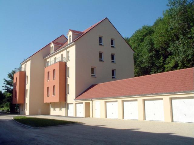Location Appartement Rue des Maquisards, Bar sur Seine