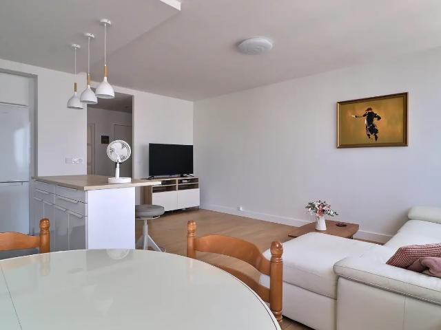 Location Appartement Rue des Mariniers, Paris