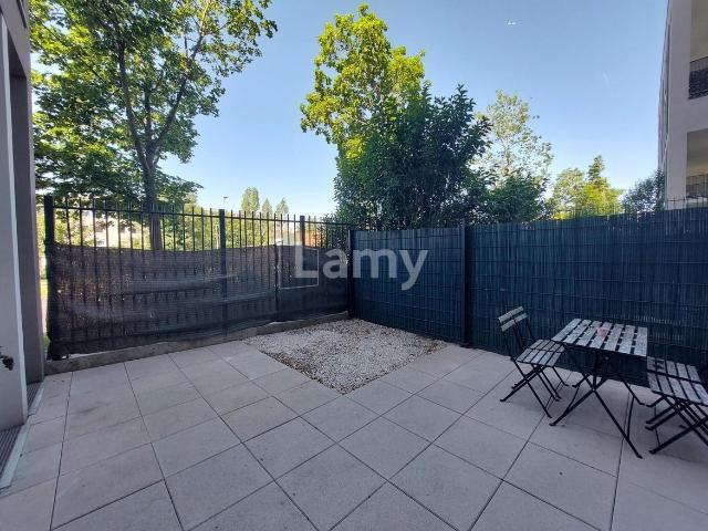 Location Appartement Rue des Marjoberts, Cergy