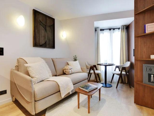 Location Appartement Rue des Mathurins, Paris