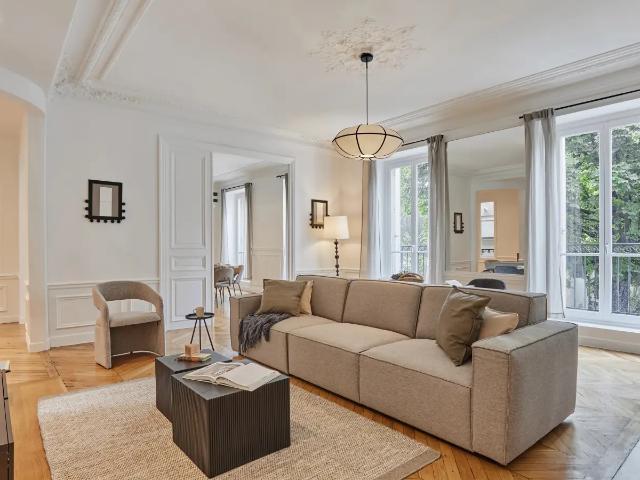 Location Appartement Rue des Mathurins, Paris