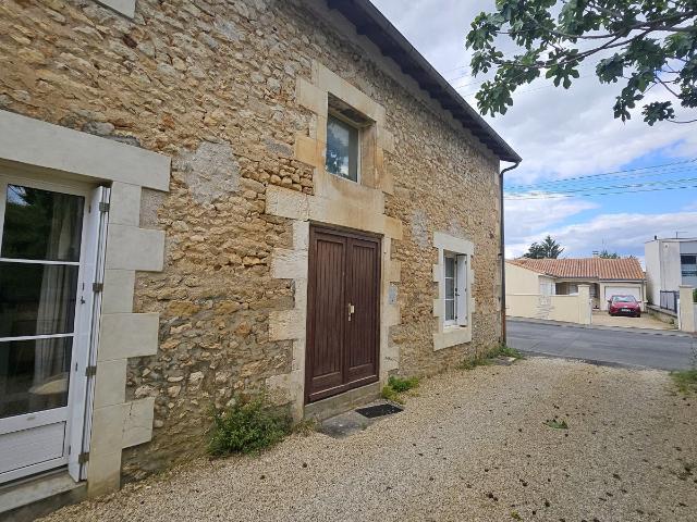 Location Appartement Rue des Mille Bosses, Poitiers