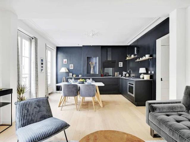 Location Appartement Rue des Moines, Paris