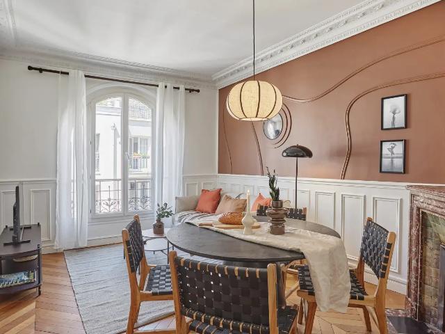 Location Appartement Rue des Moines, Paris