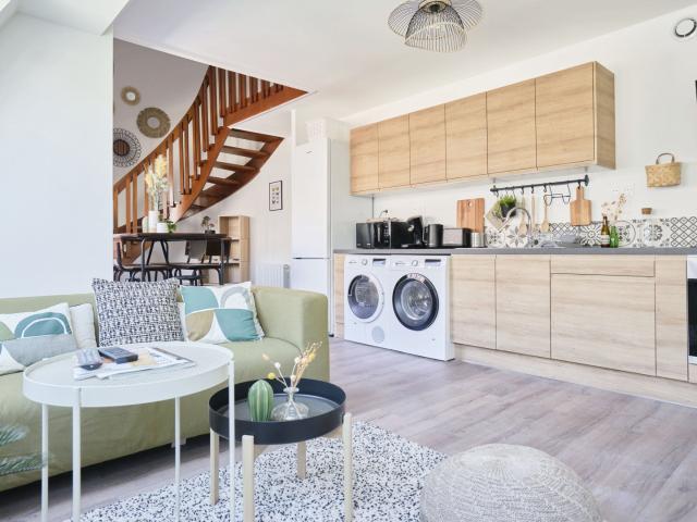 Location Appartement Rue des Molfonds, Lille
