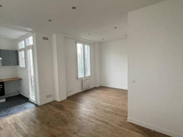 Location Appartement Rue des Monts Clairs, Colombes