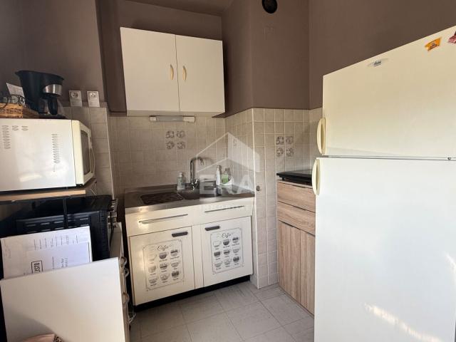 Location Appartement Rue des Augustins, Reims