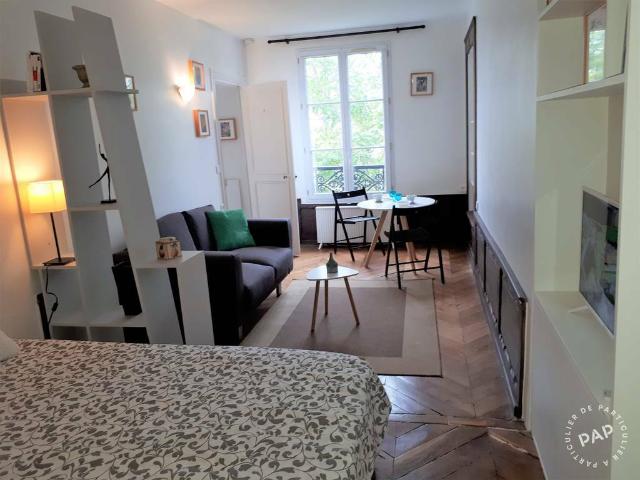 Location Appartement Rue des Abbesses, Paris