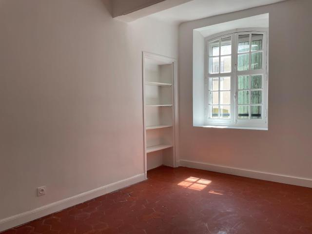 Location Appartement Rue des Abreuvoirs, Perpignan