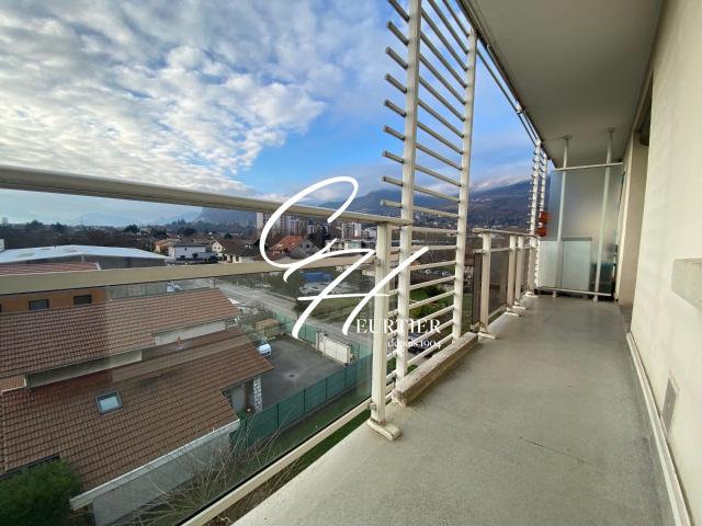 Location Appartement Rue des Allobroges, Seyssins