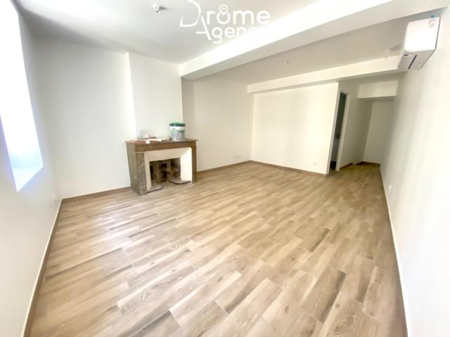 Location Appartement Rue des Alpes, Valence