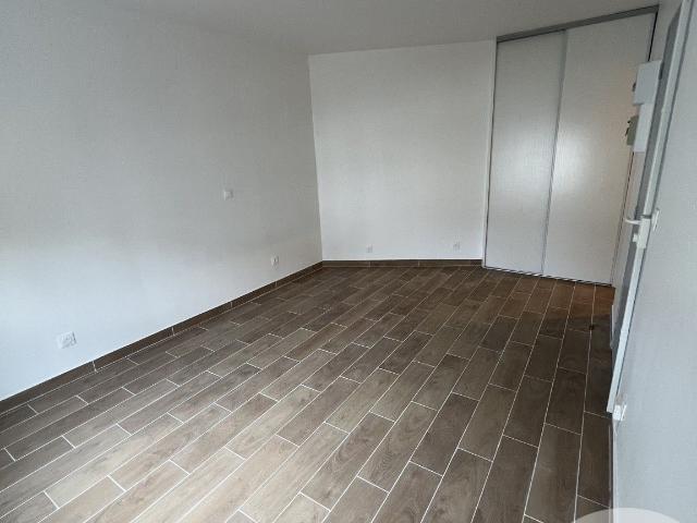 Location Appartement Rue des Anciens Combattants, Cachan