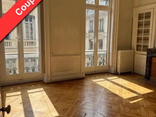 Location Appartement Rue des Archers, Lyon