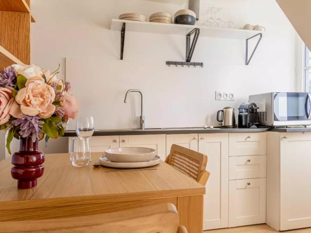 Location Appartement Rue des Archives, Paris