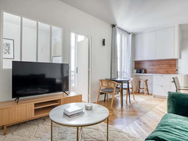 Location Appartement Rue des Archives, Paris