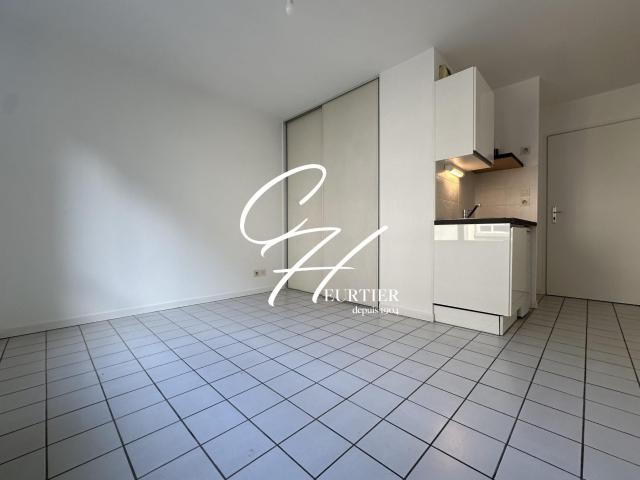 Location Appartement Rue des Arts, Grenoble