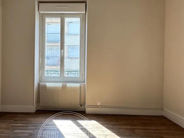 Location Appartement Rue des Arts, Limoges