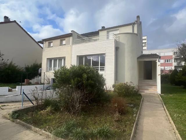 Location Appartement Rue des Baconnets, Antony