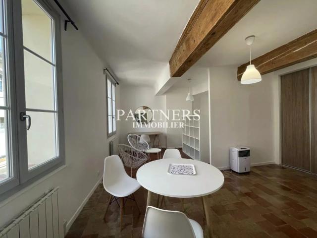 Location Appartement Rue des Bagniers, Aix en Provence