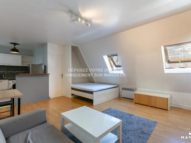 Location Appartement Rue des Belles Feuilles, Paris