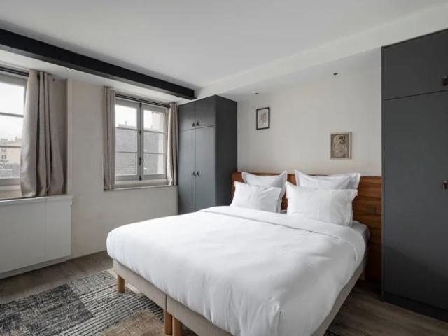Location Appartement Rue des Bernardins, Paris