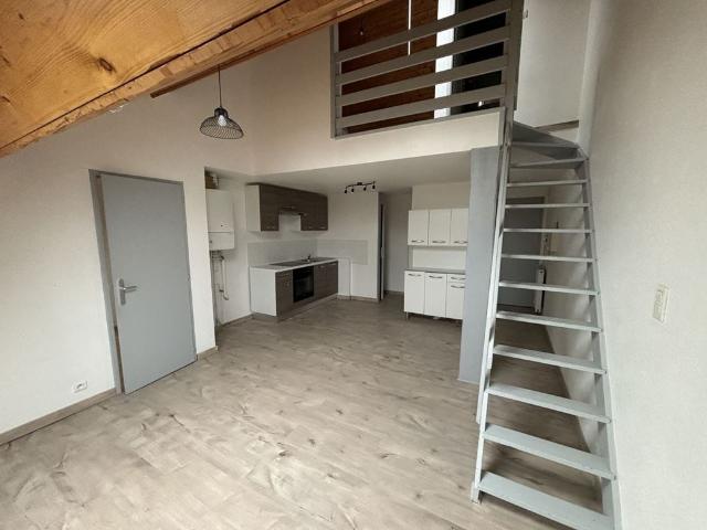 Location Appartement Rue des Bleuets, Pusey