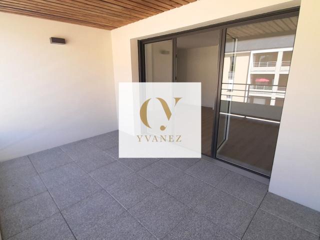 Location Appartement Rue des Bluteaux, Châteaugiron