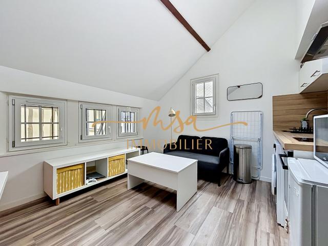 Location Appartement Rue des Bons Enfants, Rouen