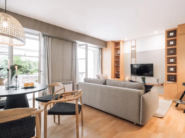 Location Appartement Rue des Bourdonnais, Paris