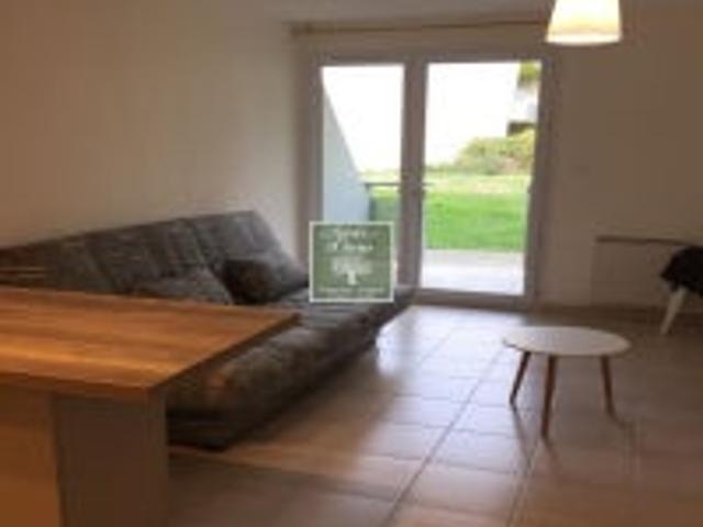 Location Appartement Rue des Carmes, Arles