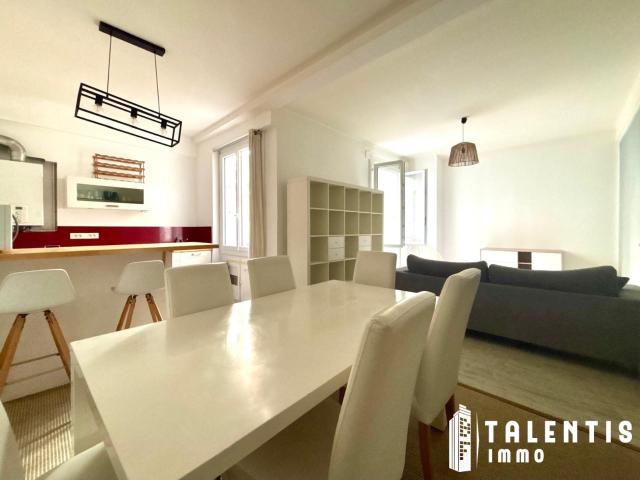Location Appartement Rue des Carmes, Nantes