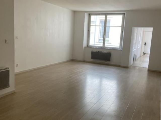Location Appartement Rue des Carmes, Nancy