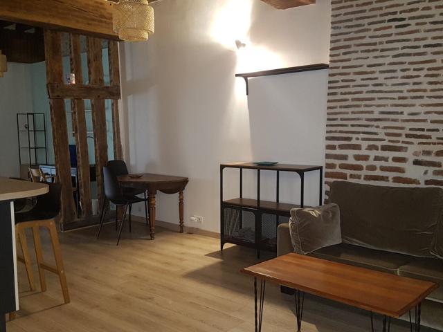 Location Appartement Rue des Carmes, Orléans