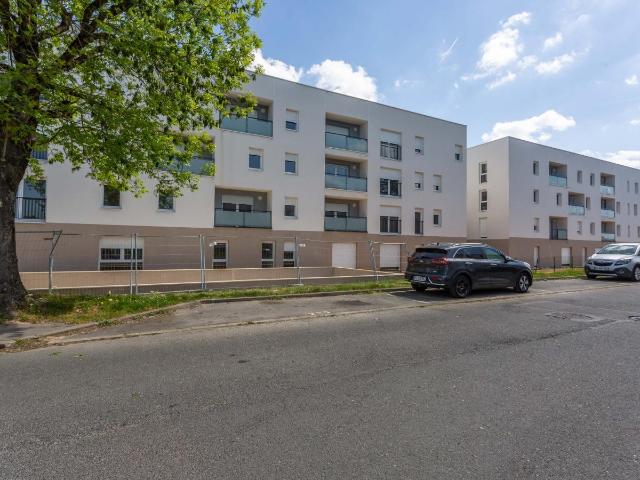 Location Appartement Rue des Cendrennes, Saint Germain lès Arpajon