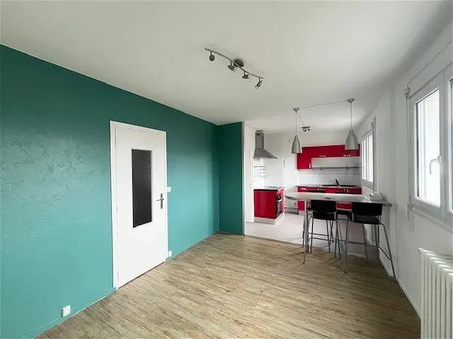 Location Appartement Rue des Chalâtres, Nantes