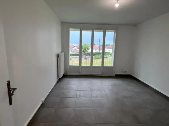 Location Appartement Rue des Chartreuses, La Verpillière